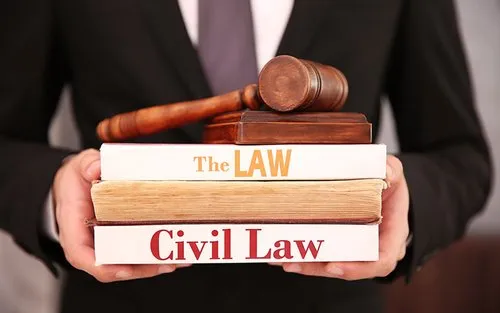 Civil Lawyer